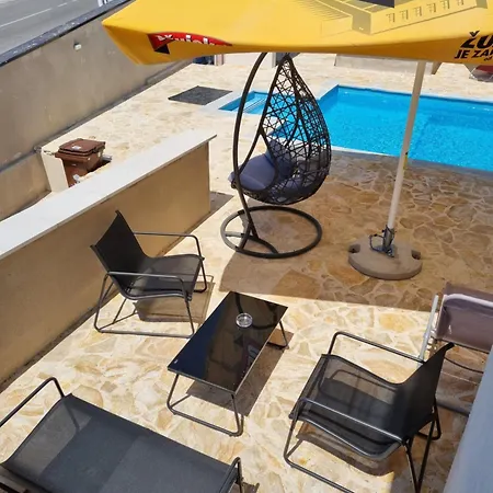 Apartman Paradiso Arx I Pula