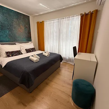 Paradiso Arx I Apartament *