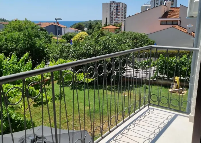 Paradiso Arx I Appartement Pula