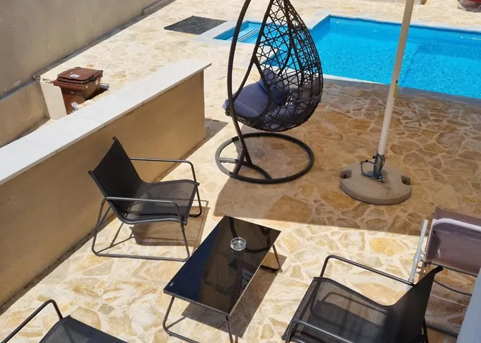 Appartement Paradiso Arx I Pula